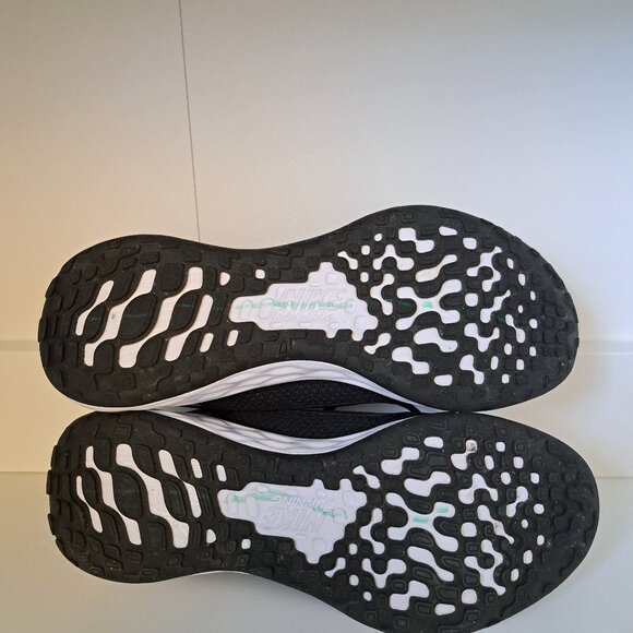 Nike Revolution 6 Next Nature running shoes 7.5 - Picture 6 of 10
